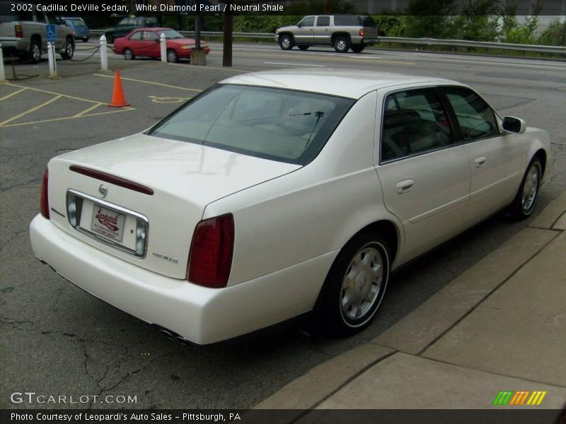 White Diamond Pearl / Neutral Shale 2002 Cadillac DeVille Sedan