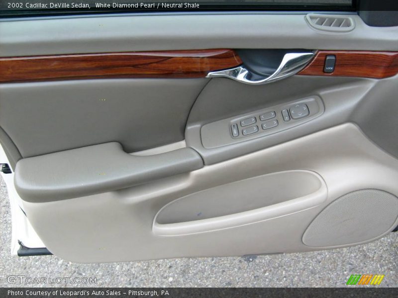 White Diamond Pearl / Neutral Shale 2002 Cadillac DeVille Sedan