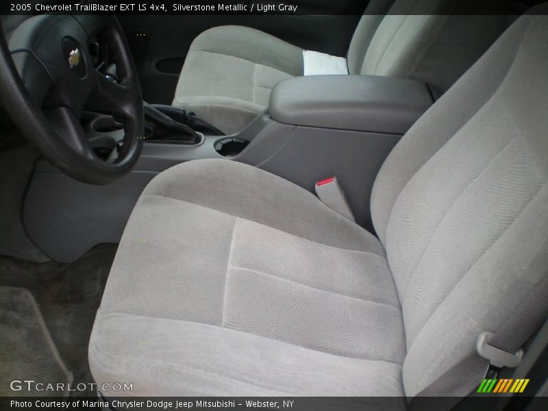 Silverstone Metallic / Light Gray 2005 Chevrolet TrailBlazer EXT LS 4x4