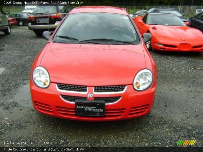 Flame Red / Dark Slate Gray 2005 Dodge Neon SXT