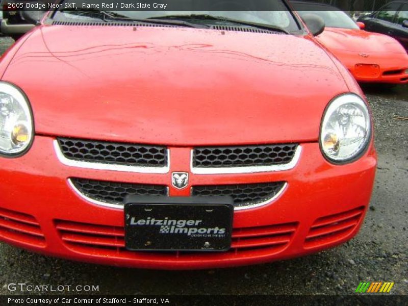 Flame Red / Dark Slate Gray 2005 Dodge Neon SXT