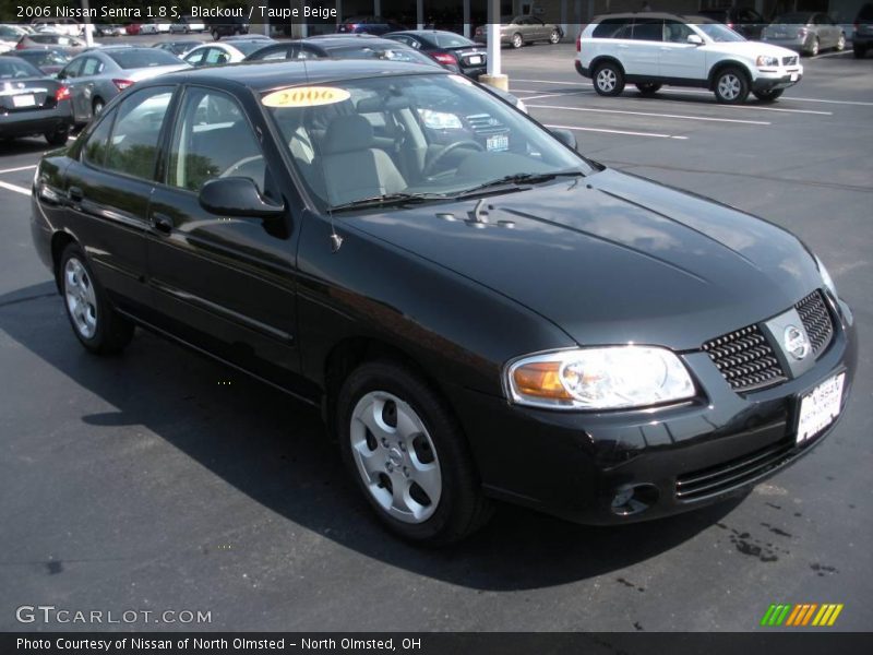 Blackout / Taupe Beige 2006 Nissan Sentra 1.8 S