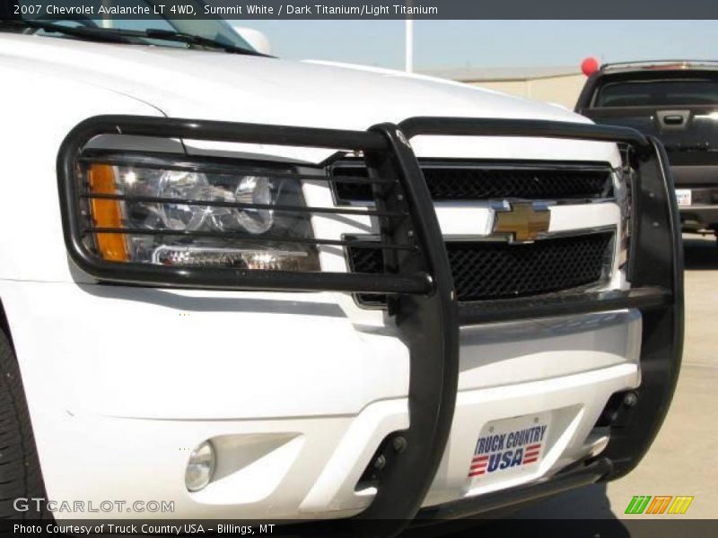 Summit White / Dark Titanium/Light Titanium 2007 Chevrolet Avalanche LT 4WD