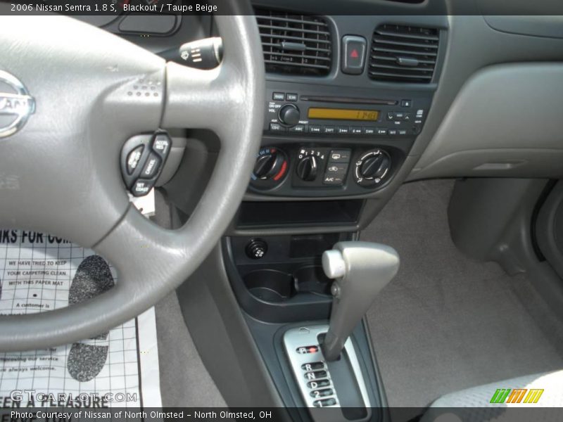 Blackout / Taupe Beige 2006 Nissan Sentra 1.8 S