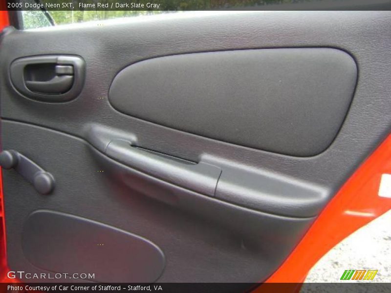Flame Red / Dark Slate Gray 2005 Dodge Neon SXT