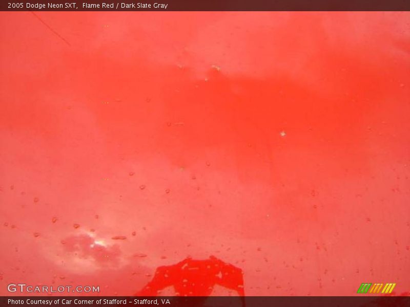 Flame Red / Dark Slate Gray 2005 Dodge Neon SXT