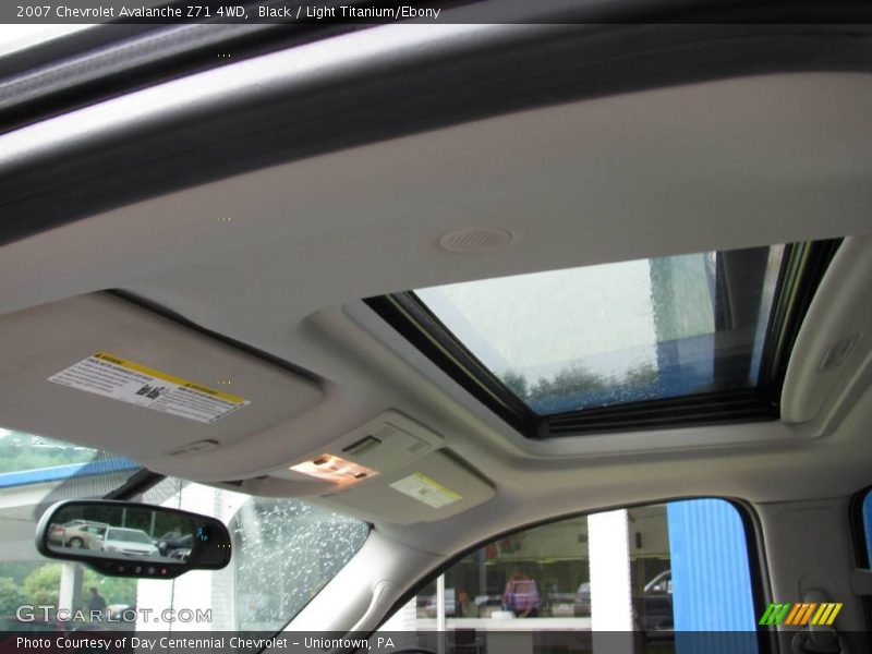 Black / Light Titanium/Ebony 2007 Chevrolet Avalanche Z71 4WD