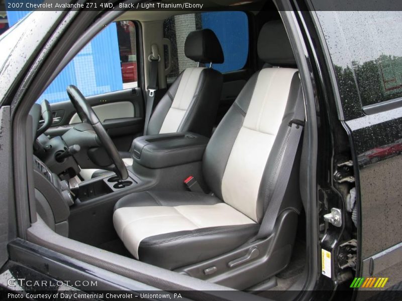 Black / Light Titanium/Ebony 2007 Chevrolet Avalanche Z71 4WD