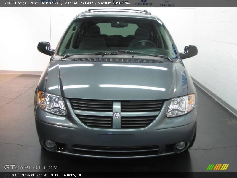 Magnesium Pearl / Medium Slate Gray 2005 Dodge Grand Caravan SXT