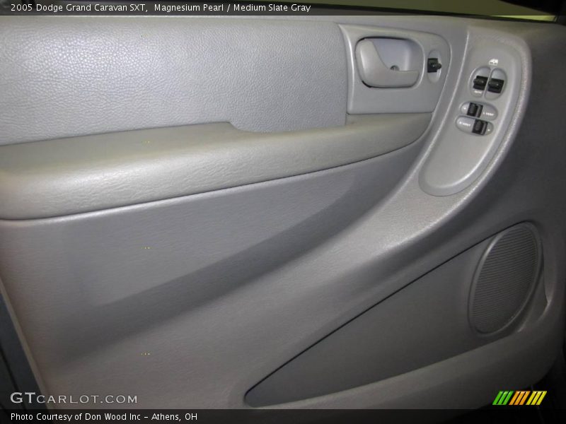 Magnesium Pearl / Medium Slate Gray 2005 Dodge Grand Caravan SXT