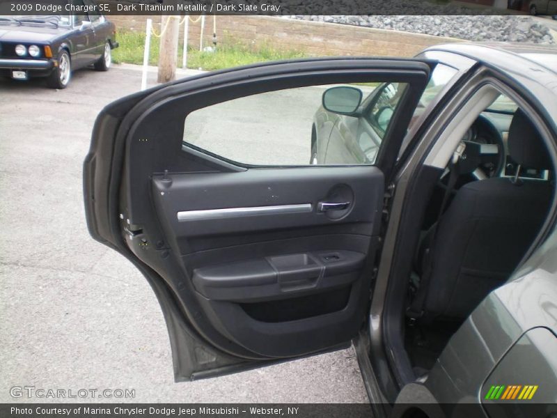 Dark Titanium Metallic / Dark Slate Gray 2009 Dodge Charger SE