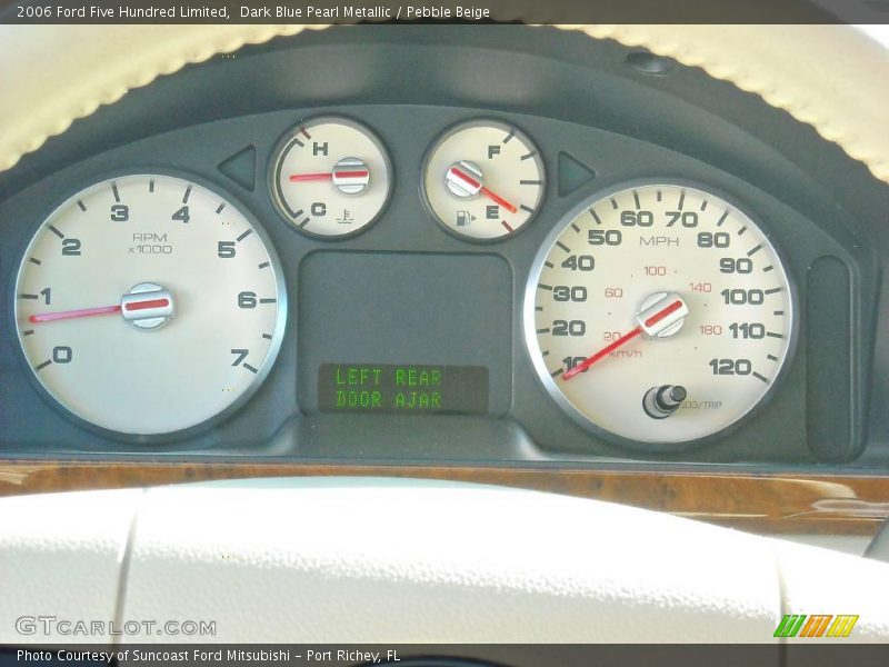 Dark Blue Pearl Metallic / Pebble Beige 2006 Ford Five Hundred Limited