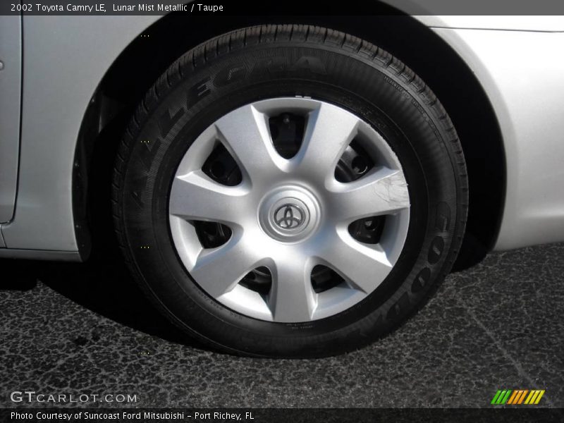 Lunar Mist Metallic / Taupe 2002 Toyota Camry LE