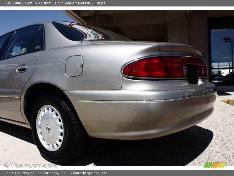 Light Sandrift Metallic / Taupe 1998 Buick Century Custom