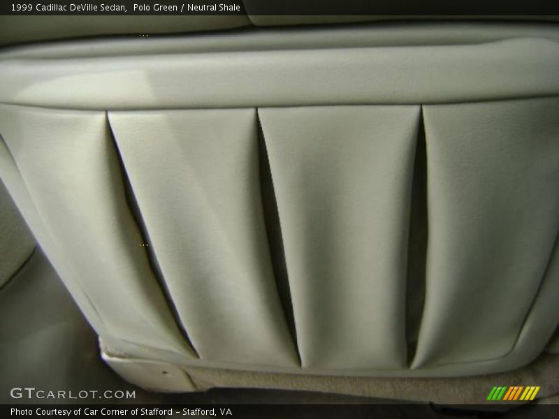 Polo Green / Neutral Shale 1999 Cadillac DeVille Sedan