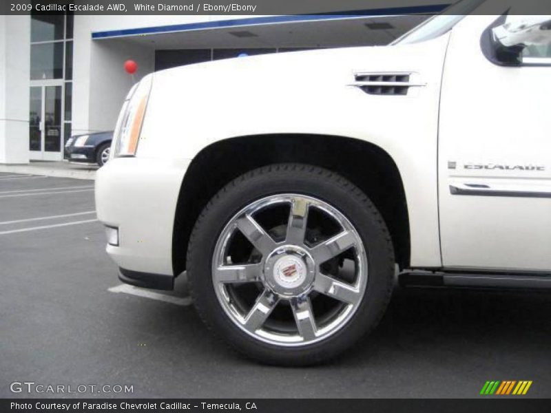 White Diamond / Ebony/Ebony 2009 Cadillac Escalade AWD