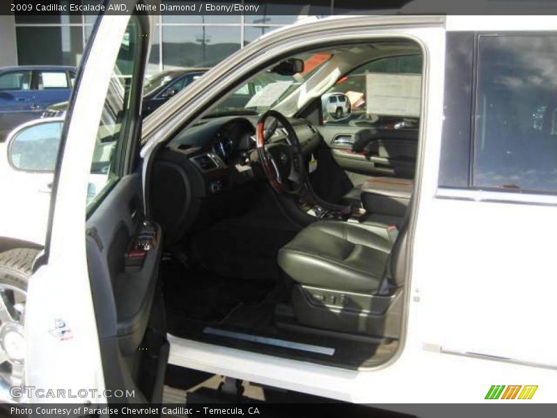 White Diamond / Ebony/Ebony 2009 Cadillac Escalade AWD