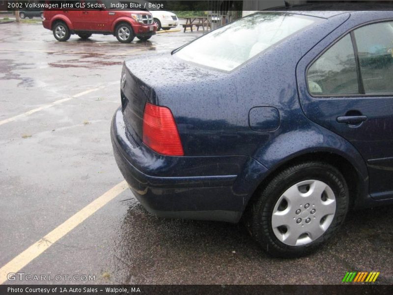 Indigo Blue / Beige 2002 Volkswagen Jetta GLS Sedan