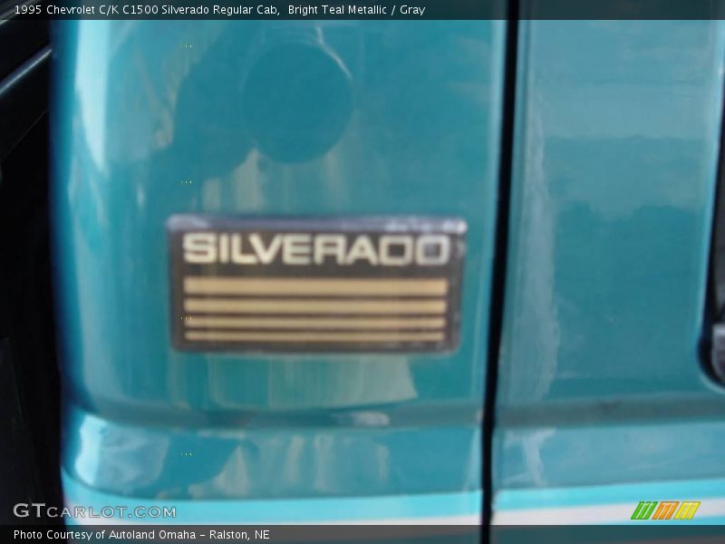 Bright Teal Metallic / Gray 1995 Chevrolet C/K C1500 Silverado Regular Cab