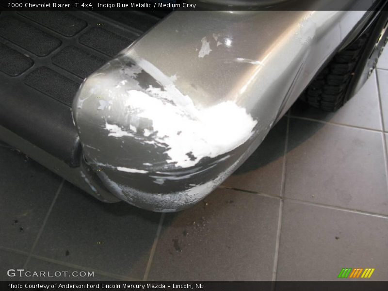 Indigo Blue Metallic / Medium Gray 2000 Chevrolet Blazer LT 4x4