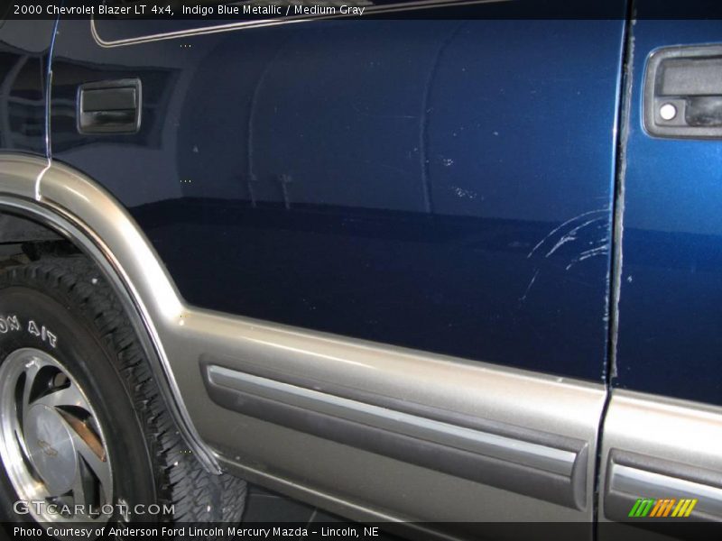 Indigo Blue Metallic / Medium Gray 2000 Chevrolet Blazer LT 4x4