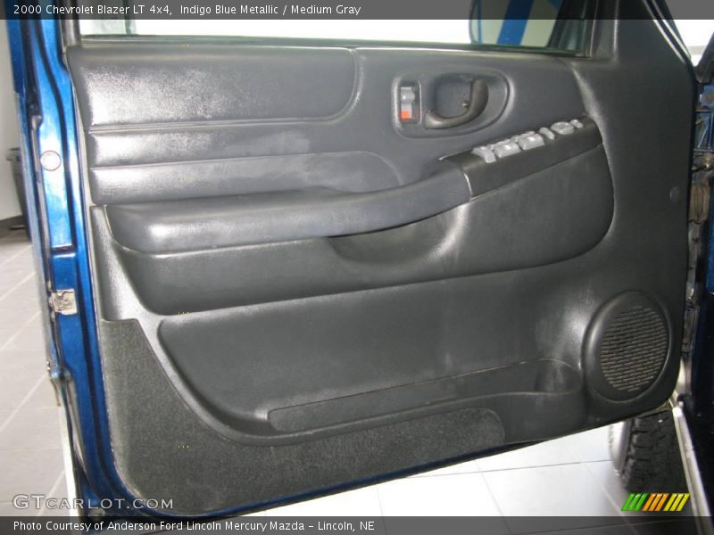 Indigo Blue Metallic / Medium Gray 2000 Chevrolet Blazer LT 4x4