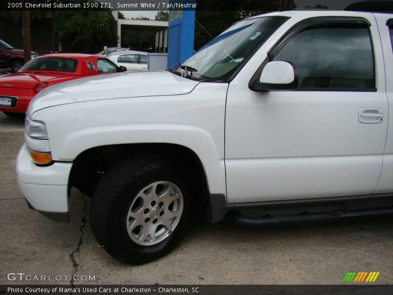 Summit White / Tan/Neutral 2005 Chevrolet Suburban 1500 Z71