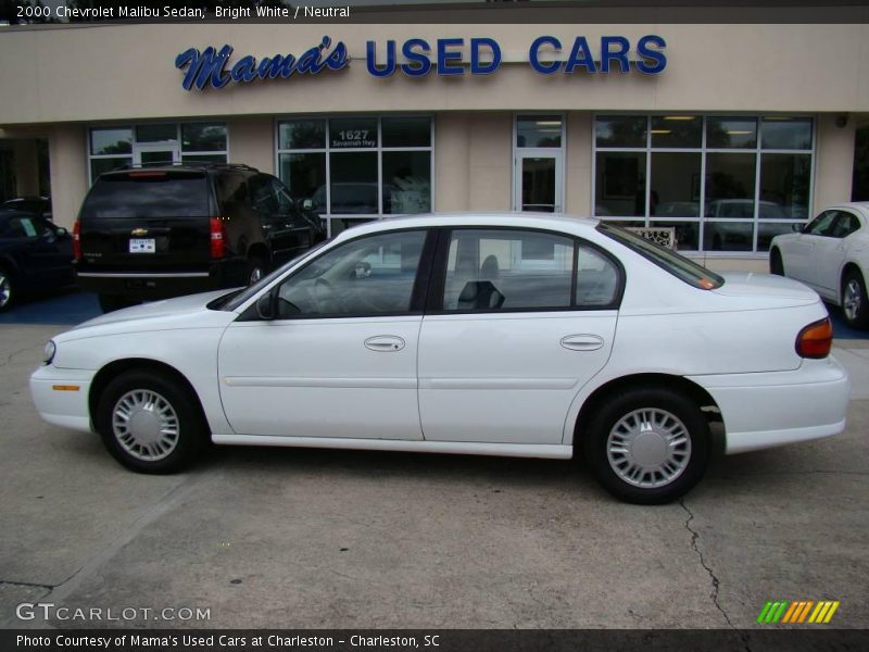 Bright White / Neutral 2000 Chevrolet Malibu Sedan