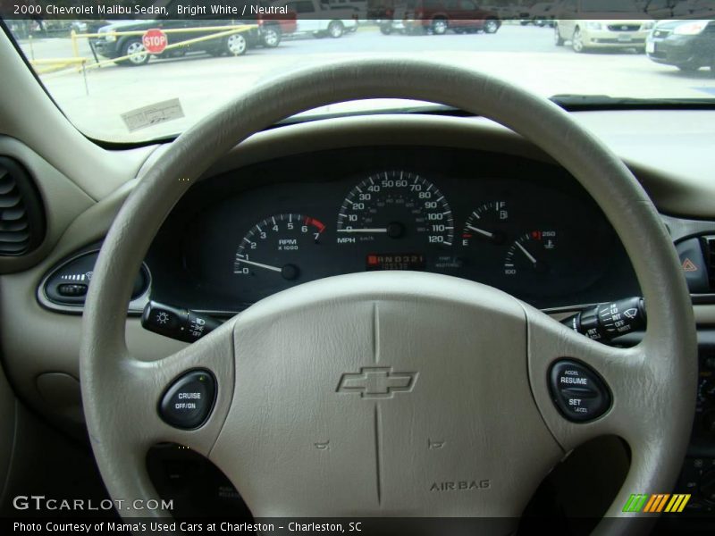 Bright White / Neutral 2000 Chevrolet Malibu Sedan