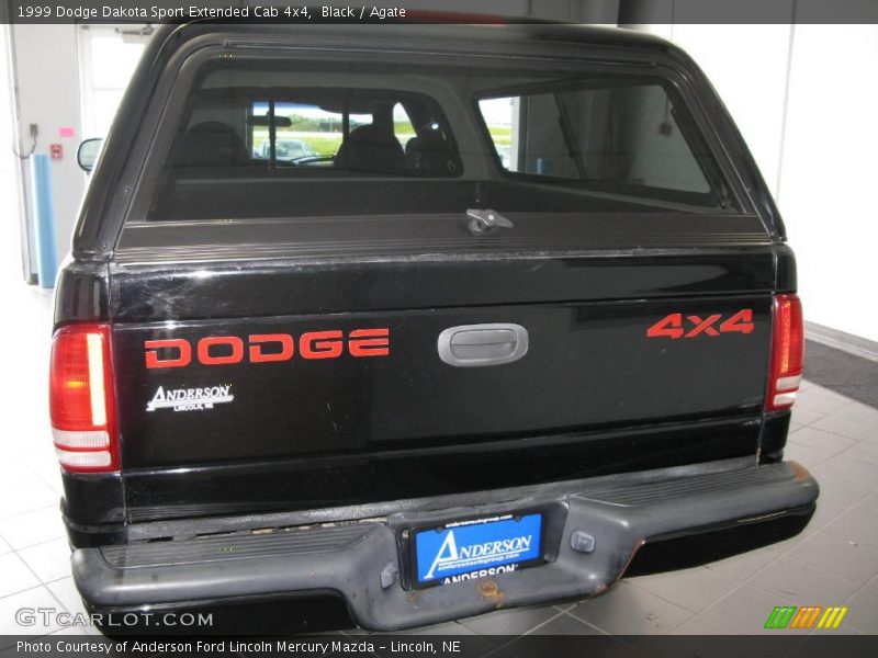 Black / Agate 1999 Dodge Dakota Sport Extended Cab 4x4