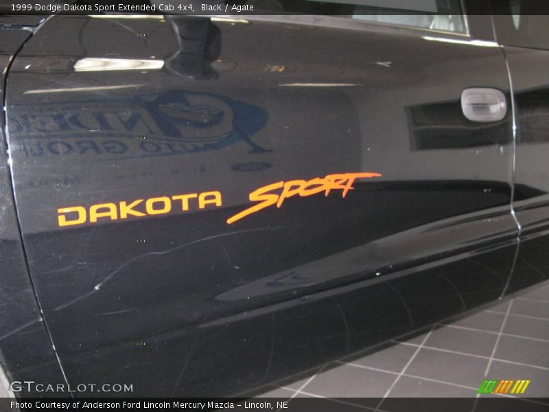 Black / Agate 1999 Dodge Dakota Sport Extended Cab 4x4