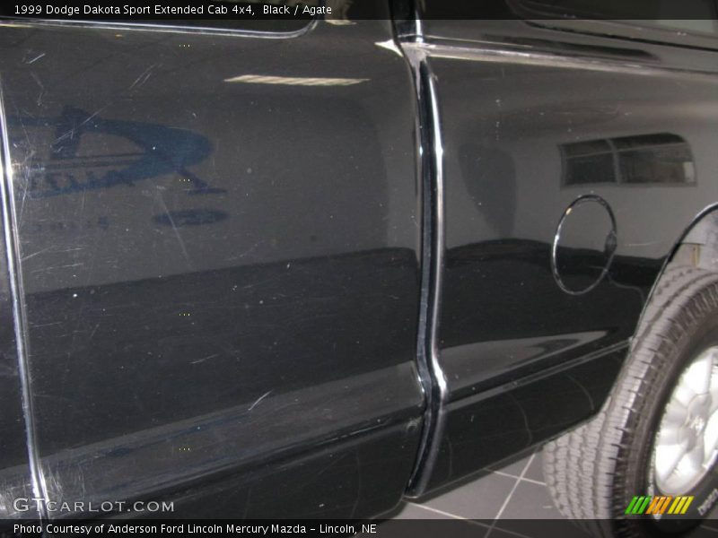 Black / Agate 1999 Dodge Dakota Sport Extended Cab 4x4