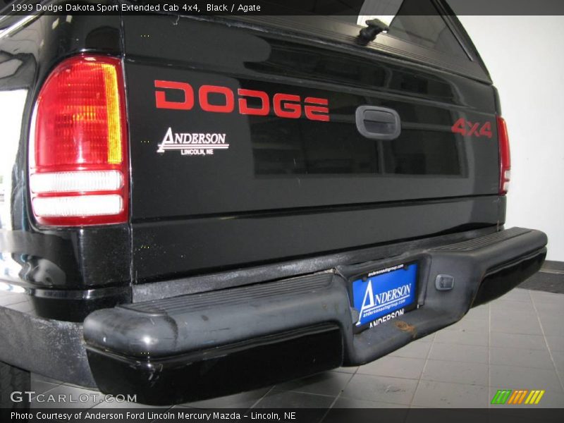 Black / Agate 1999 Dodge Dakota Sport Extended Cab 4x4