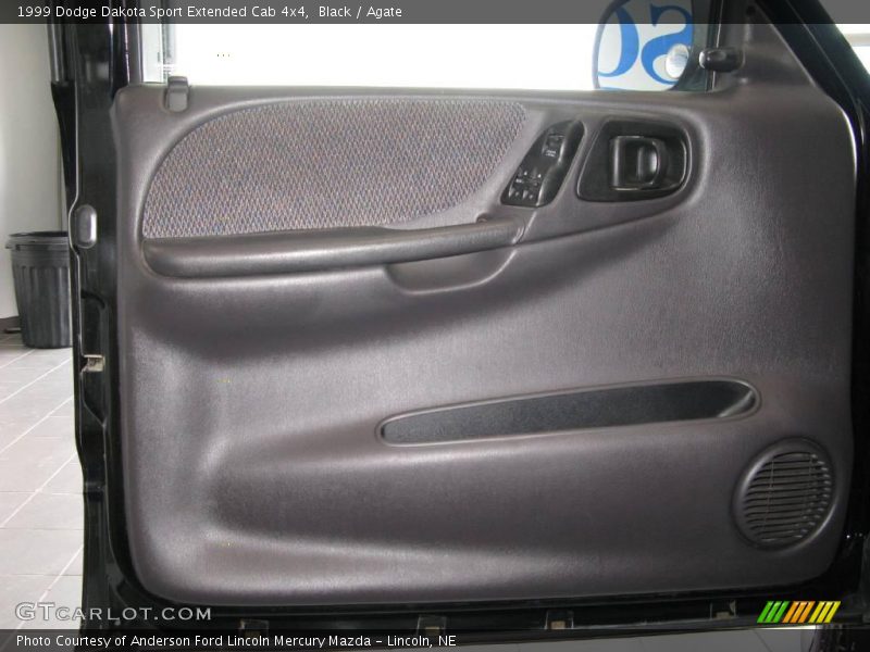Black / Agate 1999 Dodge Dakota Sport Extended Cab 4x4