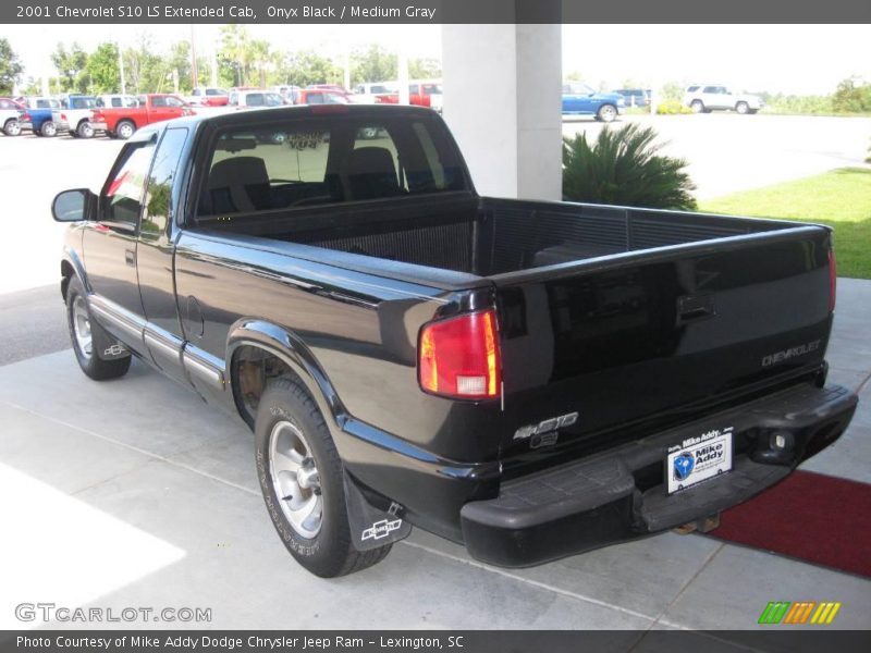 Onyx Black / Medium Gray 2001 Chevrolet S10 LS Extended Cab