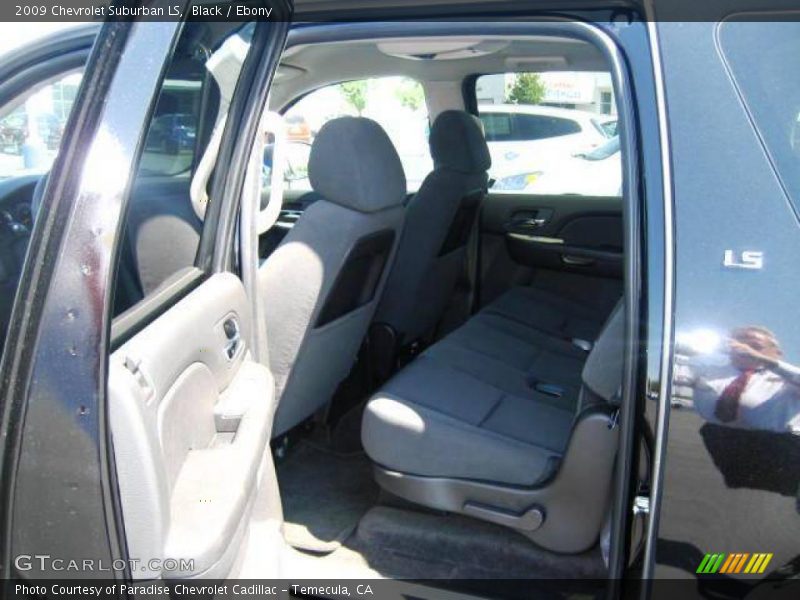 Black / Ebony 2009 Chevrolet Suburban LS