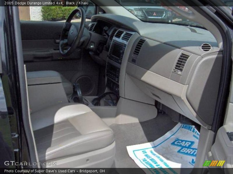 Black / Khaki 2005 Dodge Durango Limited 4x4