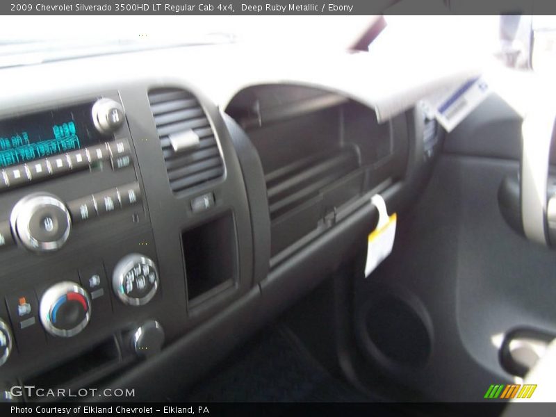 Deep Ruby Metallic / Ebony 2009 Chevrolet Silverado 3500HD LT Regular Cab 4x4
