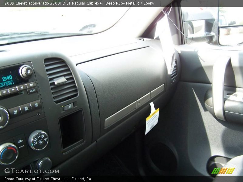 Deep Ruby Metallic / Ebony 2009 Chevrolet Silverado 3500HD LT Regular Cab 4x4