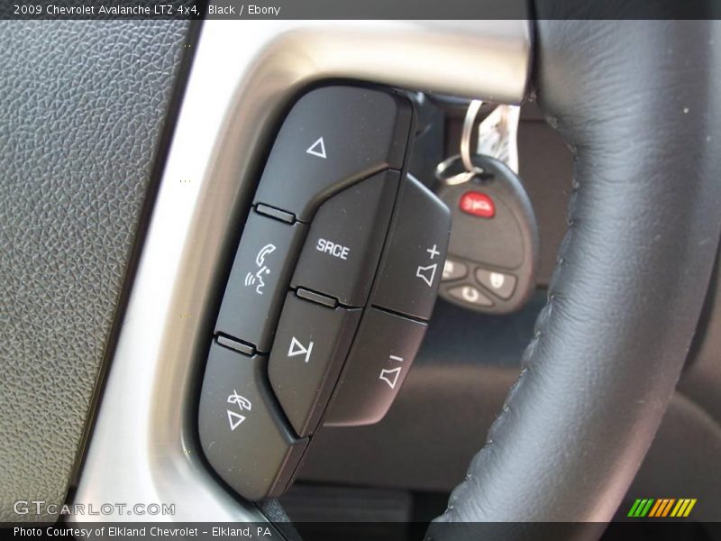 Black / Ebony 2009 Chevrolet Avalanche LTZ 4x4