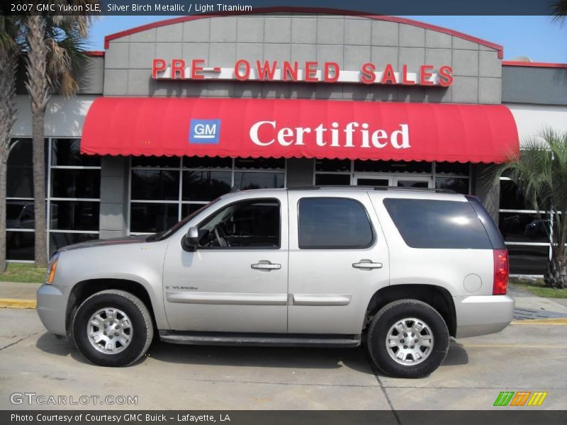 Silver Birch Metallic / Light Titanium 2007 GMC Yukon SLE