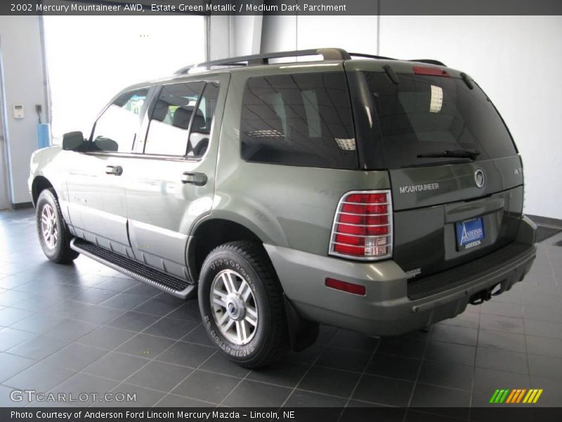 Estate Green Metallic / Medium Dark Parchment 2002 Mercury Mountaineer AWD