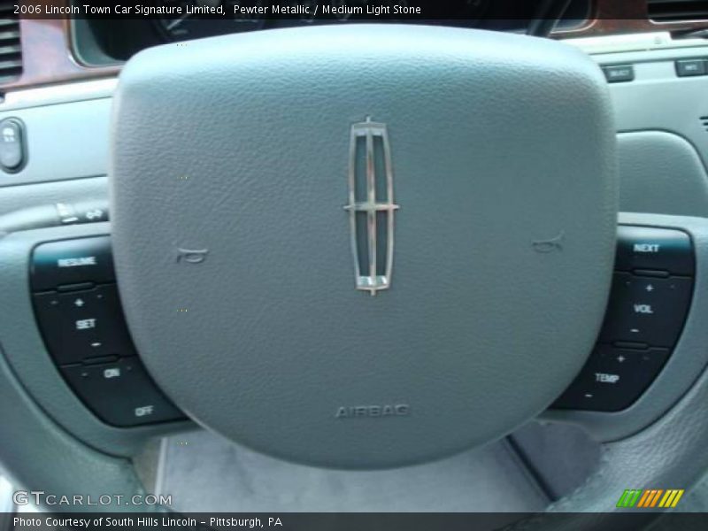 Pewter Metallic / Medium Light Stone 2006 Lincoln Town Car Signature Limited