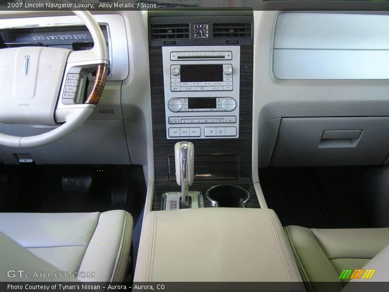 Alloy Metallic / Stone 2007 Lincoln Navigator Luxury