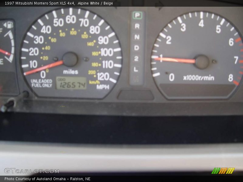 Alpine White / Beige 1997 Mitsubishi Montero Sport XLS 4x4