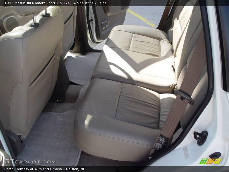 Alpine White / Beige 1997 Mitsubishi Montero Sport XLS 4x4