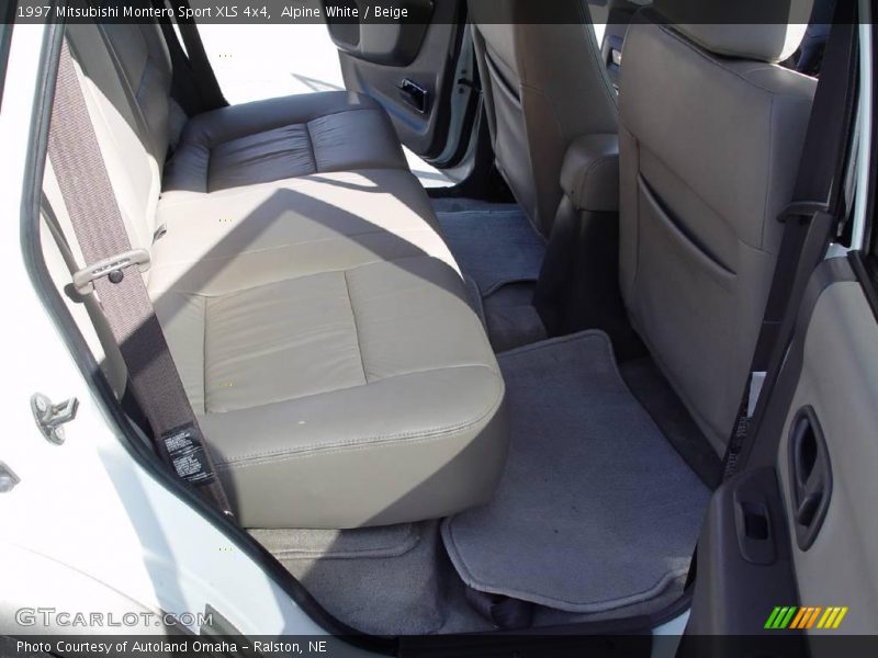 Alpine White / Beige 1997 Mitsubishi Montero Sport XLS 4x4