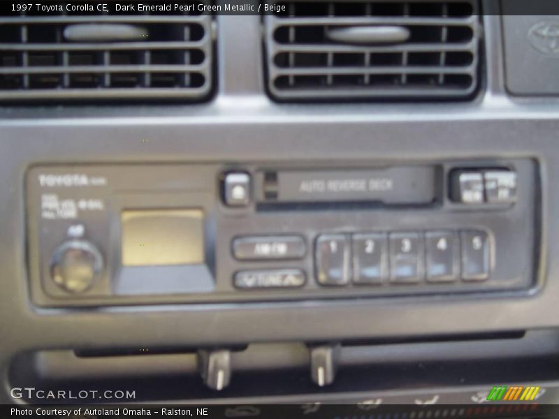 Dark Emerald Pearl Green Metallic / Beige 1997 Toyota Corolla CE