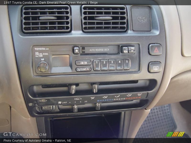Dark Emerald Pearl Green Metallic / Beige 1997 Toyota Corolla CE