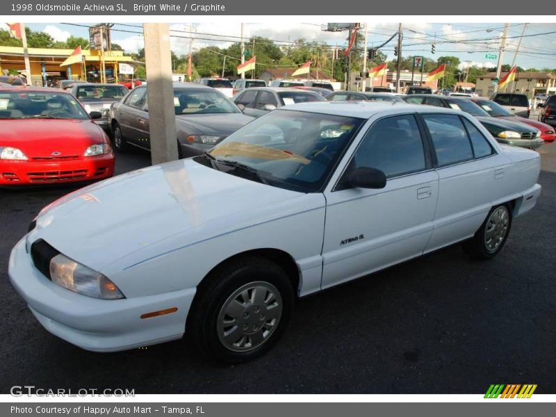 Bright White / Graphite 1998 Oldsmobile Achieva SL